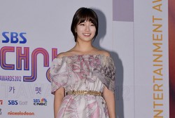 Suzy at the SBS Entertainment Award Ceremony on December 30