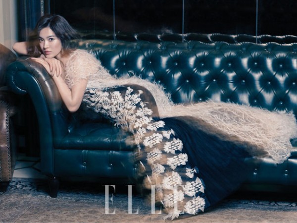 Song Hye Kyo's Optical Illusional Photo Shoot for ELLE Magazine ...