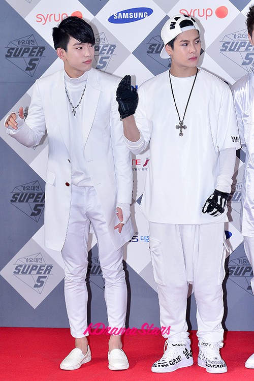 GOT7, B1A4, BTOB and WINNER at SBS Gayo Daejun Photo Wall - Dec 21