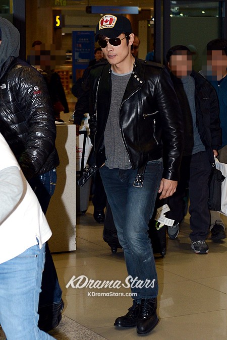 Lee Byung Hun Return to Korea from Los Angeles [PHOTOS] | KDramaStars