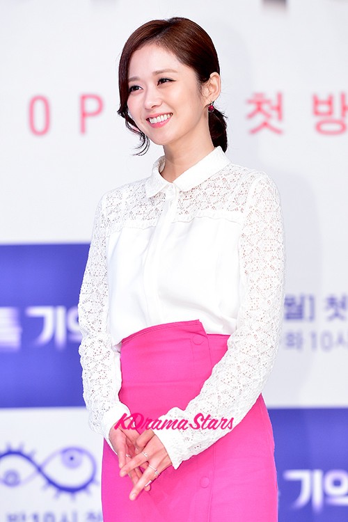 Jang Nara Attends a Press Conference of KBS 2TV 'Remember You' - June