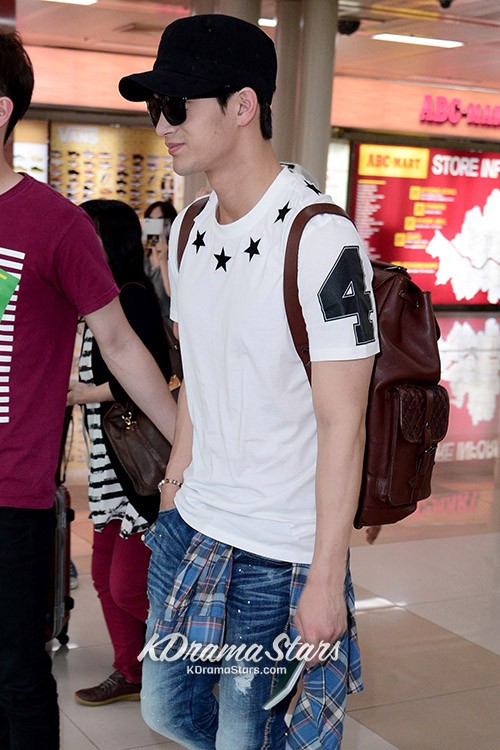 Seo In Gook Returns To Korea From His Personal Trip In Japan-May 23 ...