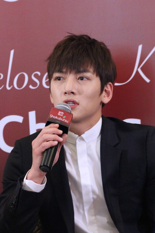Ji Chang Wook Attends Press Conference in Singapore for