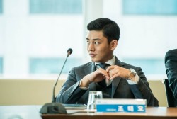 Yoo Ah In transformed into the villainous conglomerate heir, Jo Tae Oh, for 'Veteran.' 