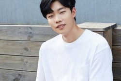 Actor Ryu Jun Yeol Wants to Live in Abroad for a Month