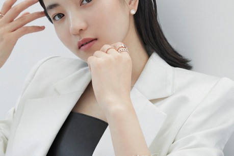 Tae-Ri Kim, Beautiful looks brighter than jewelry