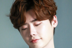 Lee Jong Suk Thanks Fans on His 10th Anniversary, Updates Instagram Since Enlistment