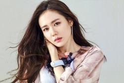 Son Ye Jin  + 4 Korean Actresses Who Are Surprisingly Single