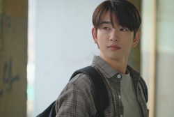 GOT7 Jinyoung Receives Cake For a Job Well Done in 