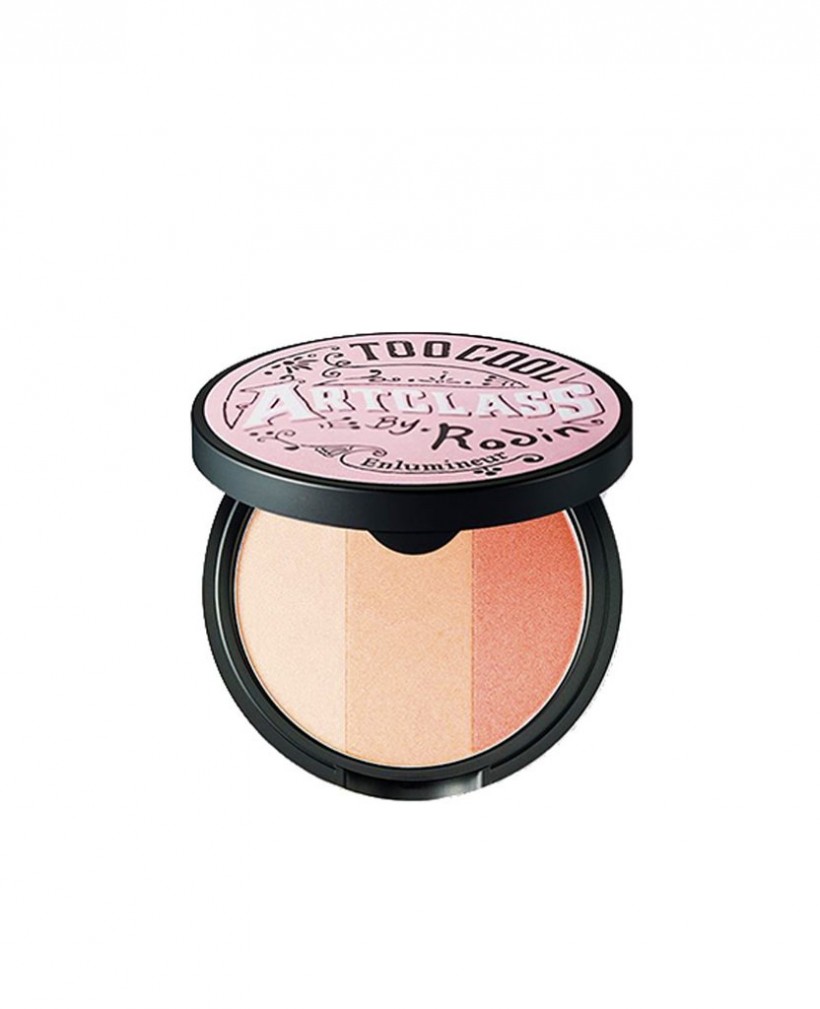 5 Best Korean Highlighters To Make Your Face Glow