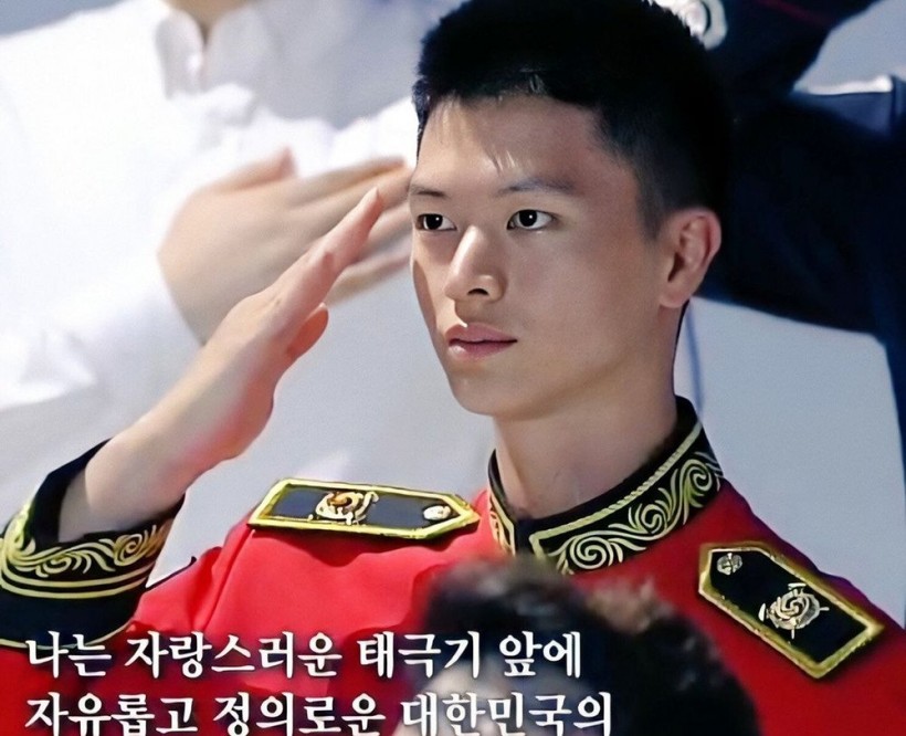 BTOB's Sungjae Seen As A Solider In An Important Event At 'The 75th National Liberation Day of Korea Commemoration'