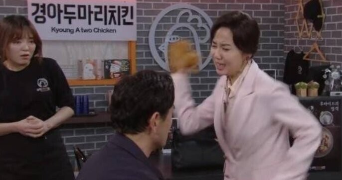  Most Hilarious Slapping Scenes Using Your Favorite Food In K-drama