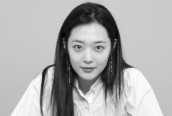 A Heart Touching Teaser for A Special Documentary of the Late Actress Sulli Was Released By MBC’s 'DocuPlex' 