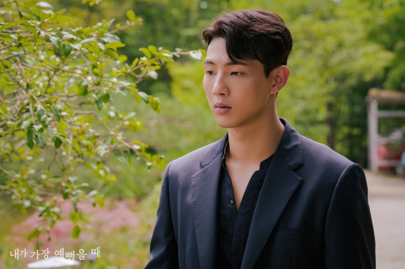 Ji Soo Became All Grown Up In New Stills Released By The Drama “When I Was The Most Beautiful”