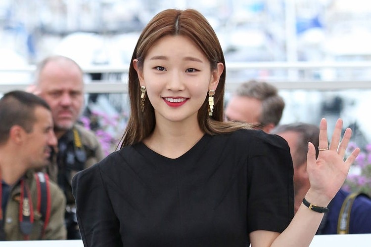 Suzy and Park Sodam Mentioned As Candidates For The Lead Role In Marvel Comics