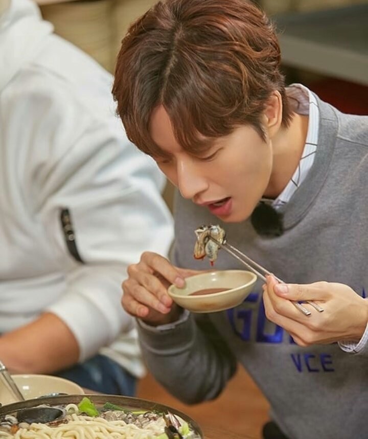 Know what these 5 Korean actors' Favorite Food Are