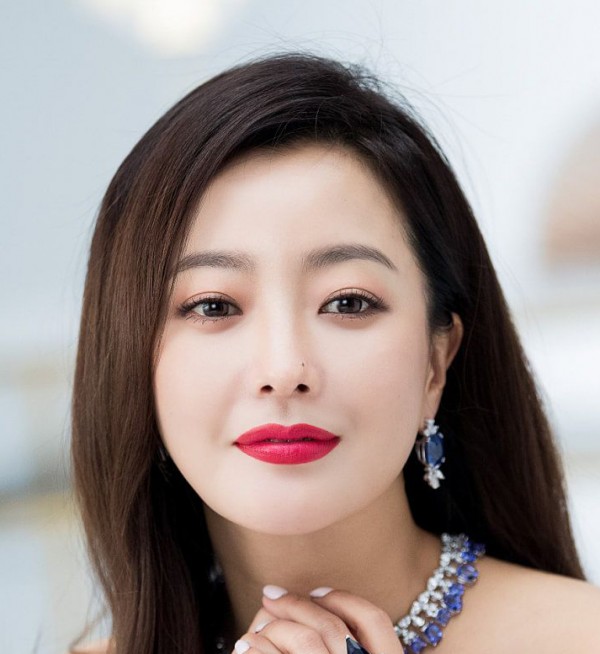 These Are The 10 Korean Actresses That Plastic Surgeons 
