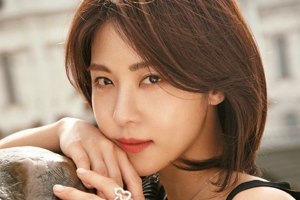 Say These 11 Korean Actresses Rock Short Hair The