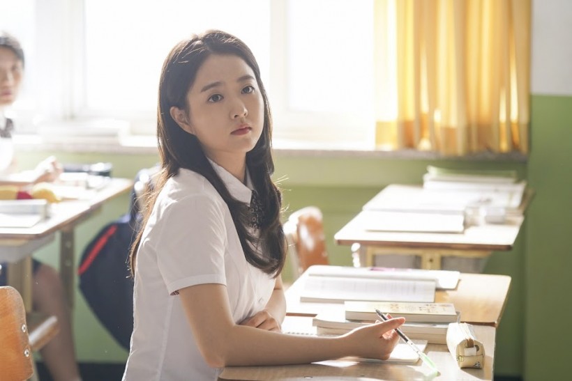 30 year-Old Korean Actresses Who's Still Fit To Portray A High School Role