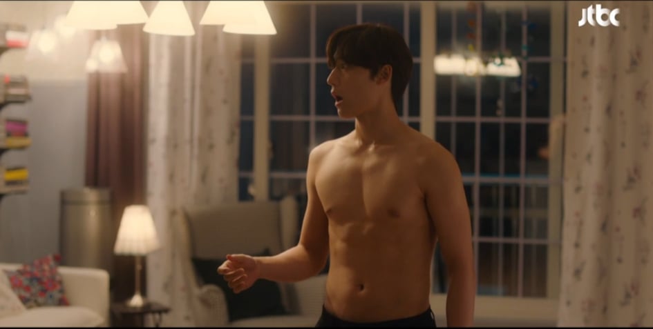 Photo : JTBC) Watch: Viewers Were Surprised To Witness Lee Do Hyun Sexy Bod...