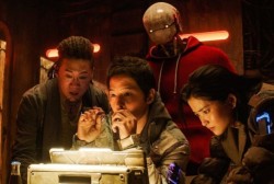 Song Joong Ki's Sci-Fi Film 'Space Sweepers' Confirms Release On Netflix