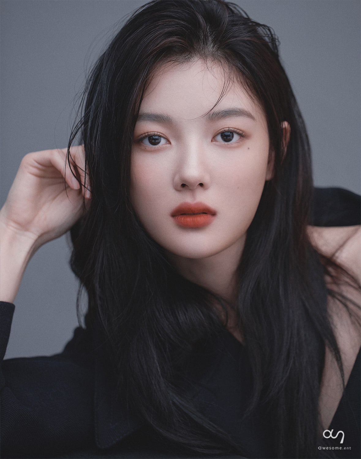 Check out Kim Yoo Jung's Gorgeous Photos from Awesome ENT | KDramaStars