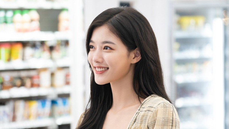 Kim Yoo Jung Looks Gorgeous In Her Profile Photos From Awesome ENT