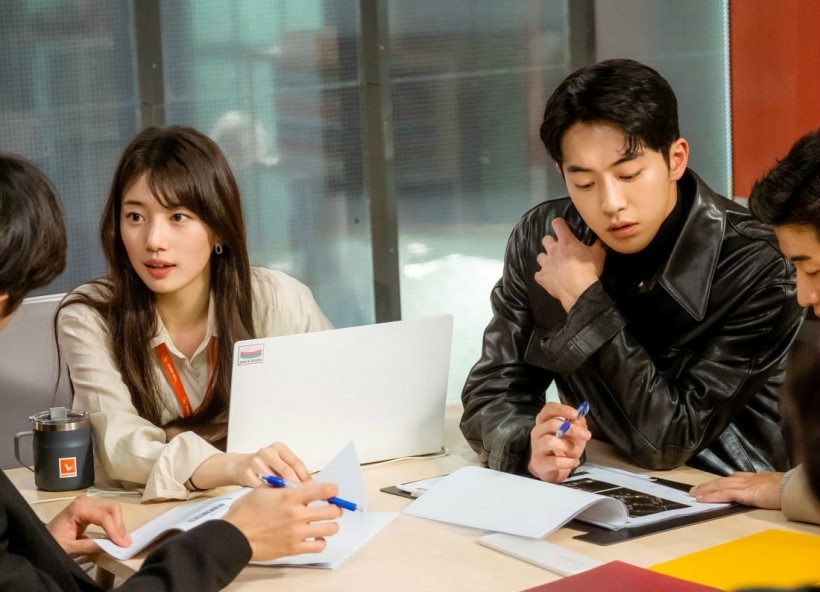Suzy, Nam Joo Hyuk, And Kim Seon Ho Gathers to Talk About Business In Start-Up