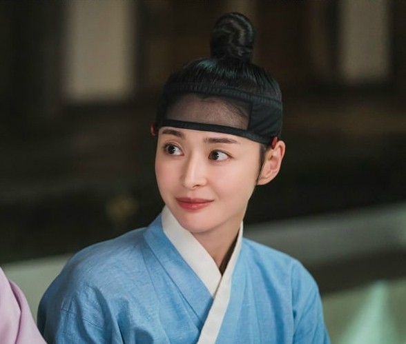 Witness Kwon Nara's Disguise as a Man In ‘Secret Royal Inspector’