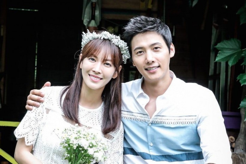  Kim So Yeon's Past Interview About Her Dating Life with Husband Lee Sang Woo   Is Circulating Online Due to Her Current Popularity