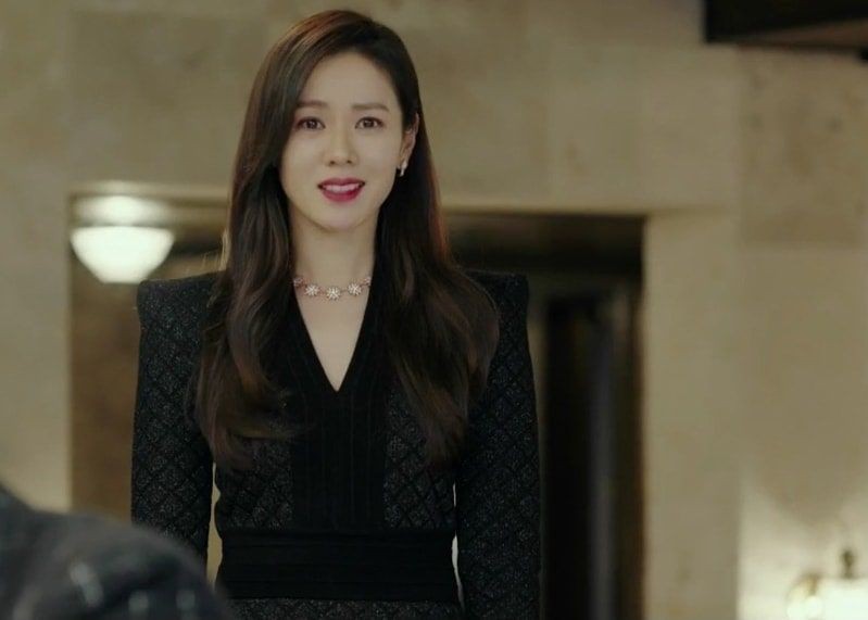 Son Ye Jin's Glam Team Discloses that the Actress Mostly Didn’t Wear Any Makeup in ‘Crash Landing on You’