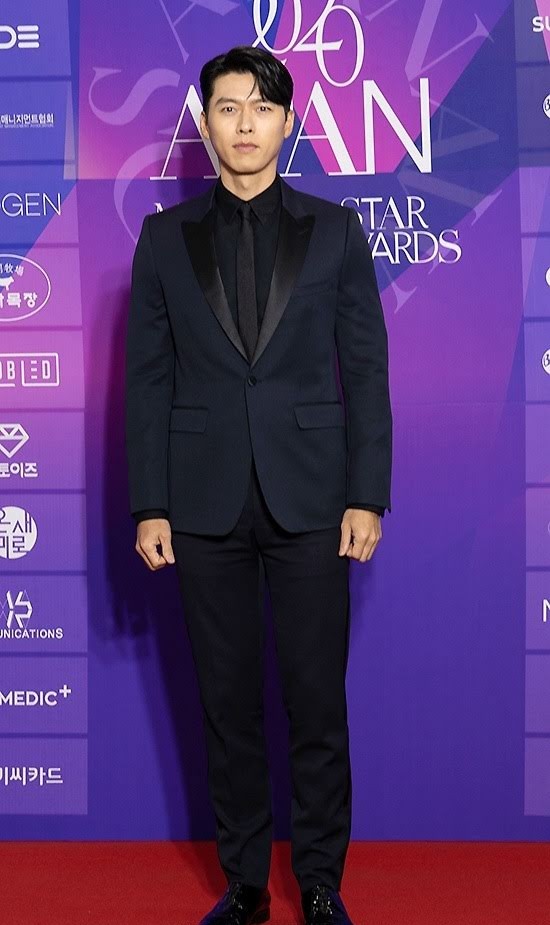Hyun Bin First Appearance as Son Ye Jin’s Boyfriend in the 7th Apan Star Awards