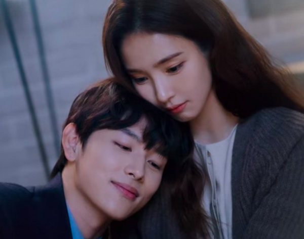 Im Siwan and Shin Se Kyung Flaunt their Strong and Realistic Love