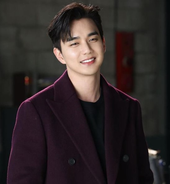 Yoo Seung Ho to Possibly Make His Small Screen Return with Brand New