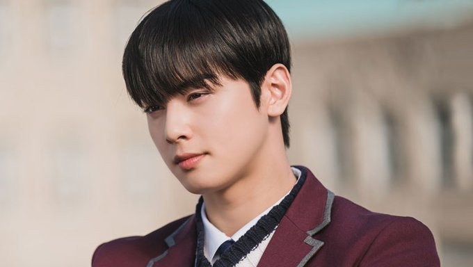 Watch: ASTRO’s Cha Eun Woo Sings a Song for ‘True Beauty’ OST