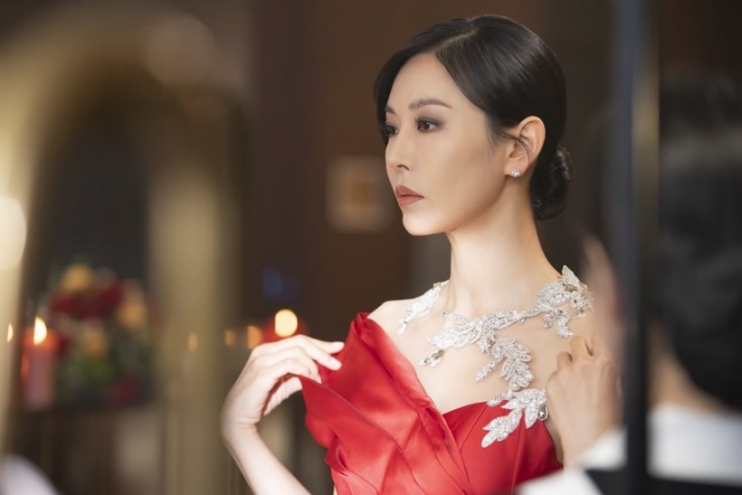 ‘The Penthouse' Season 2 Drops Stills Featuring Kim So Yeon's Glamorous ...
