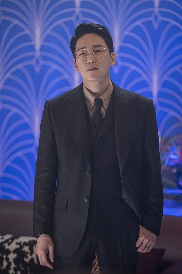Get Ready for More Goosebumps with Uhm Ki Joon's Evil Return in 'The Penthouse' Season 2