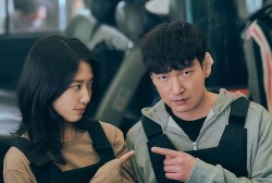 Park Shin Hye and Cho Seung Woo Showcase their Perfect Synergy in Forthcoming Drama 'Sisyphus: The Myth'