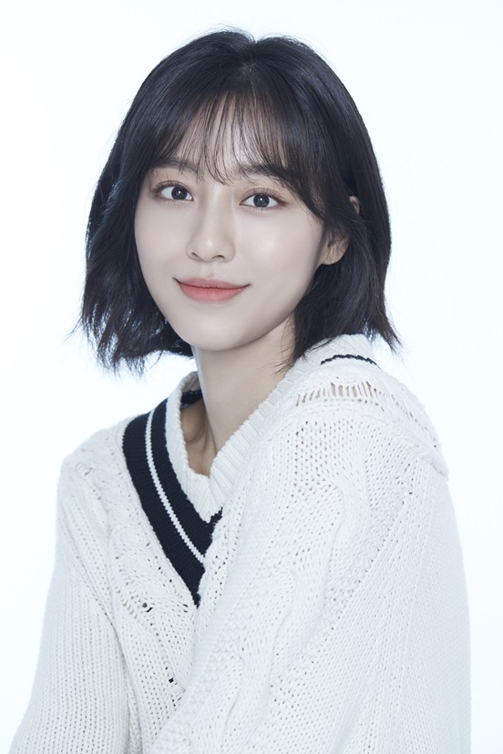 ‘True Beauty’ Star Kang Min Ah Will Officially Join Yeo Jin Goo in the