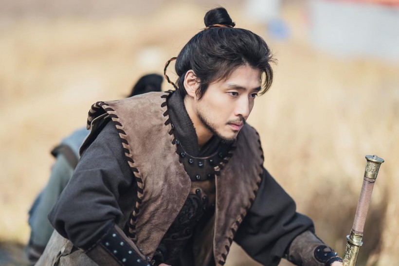 KBS 2TV's Historical Dama 'River Where the Moon Rises' Premieres with High Ratings