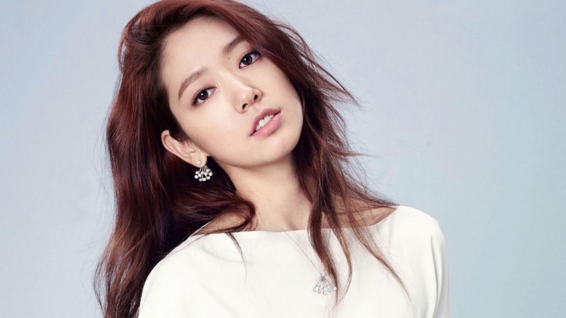 5 Generous Korean Actresses Who Give Back to Charity