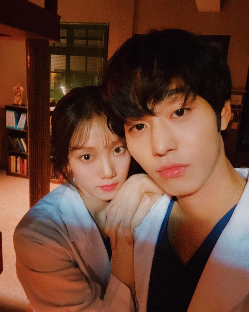 Lee Sung Kyung and Ahn Hyo Seop