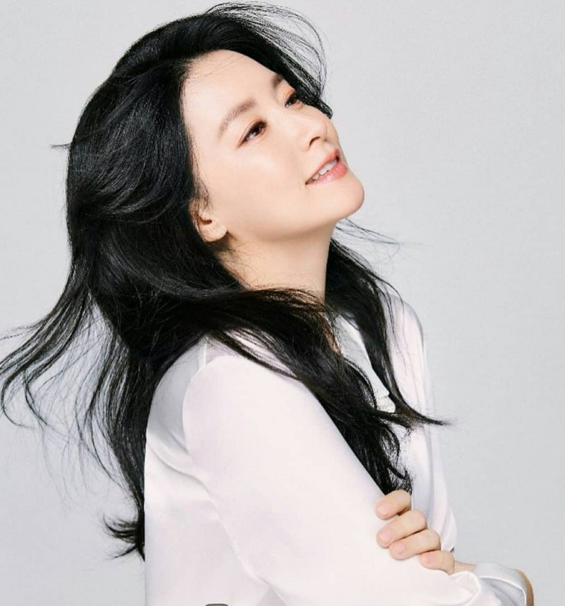 Lee Young Ae Confirmed to Star as Main Lead in New Drama 'Koo Kyung'