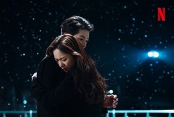 Song Joong Ki and Jeon Yeo Bin