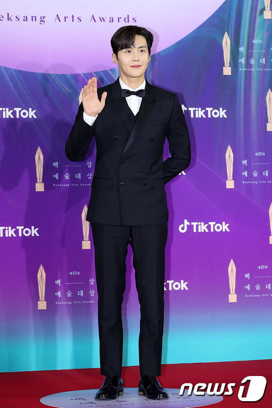 Baeksang Arts Awards 2021 Best Dressed Actors and Actresses who Slayed ...