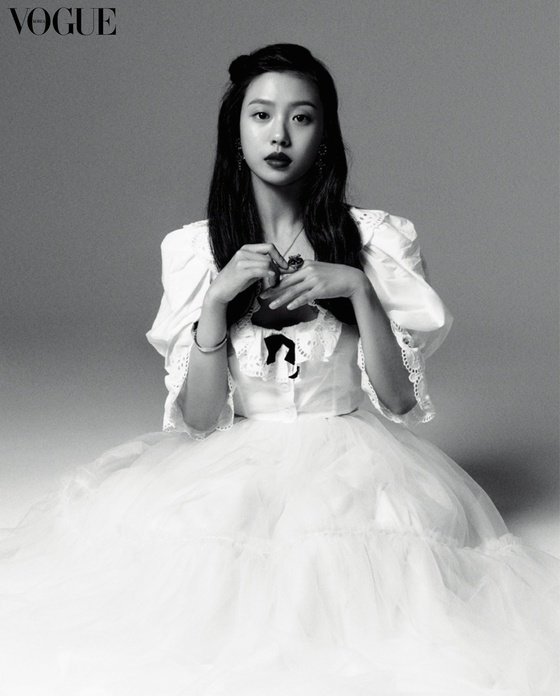 MAGAZINE  Vogue korea, Kim min hee, Vogue