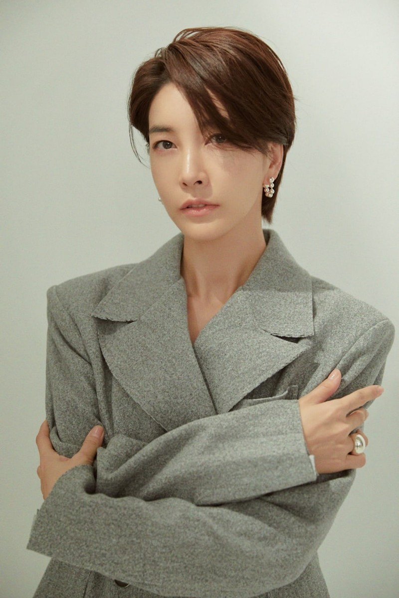 Jin Seo Yeon