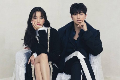 ‘Happiness’ Stars Han Hyo Joo and Park Hyung Sik Look Elegant on Their First Elle Pictorial