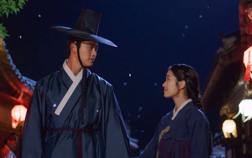  Ok Taecyeon and Kim Hye Yoon’s  Historical Drama ‘Secret Royal Inspector & Joy’ 