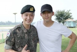 ‘Vincenzo’ Actor Ok Taecyeon Shows Support for Fellow 2PM Member Chansung Following His Marriage and Pregnancy Announcement